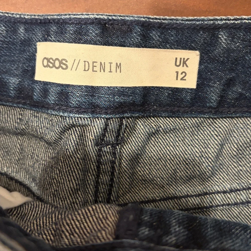 Asos Denim Frayed Hem Dark Denim Cutoff Shorts Size 8 - Picture 2 of 9